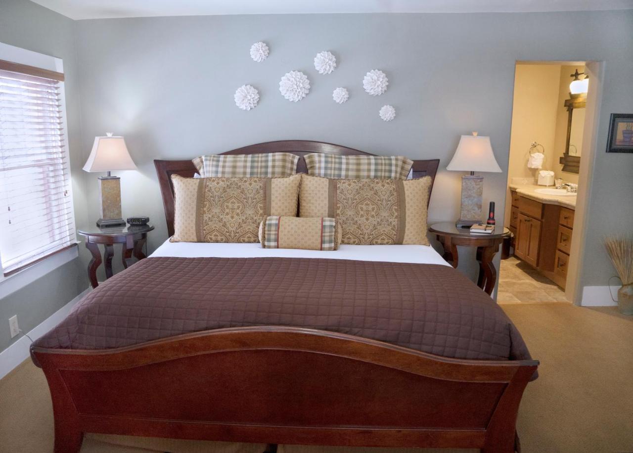 Lara House Bed And Breakfast Bend Bagian luar foto